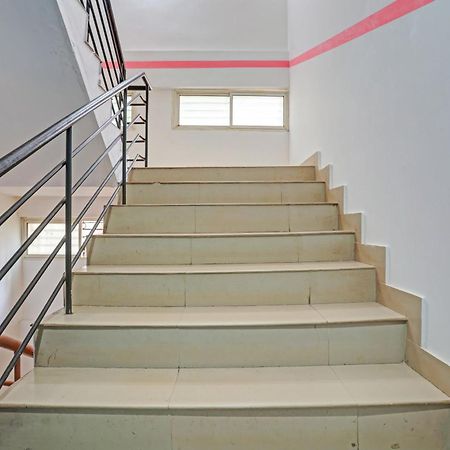 Spot On The New View Regency Hotel Thiruvananthapuram Екстериор снимка