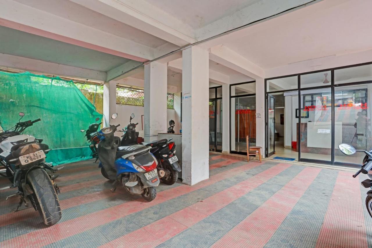Spot On The New View Regency Hotel Thiruvananthapuram Екстериор снимка
